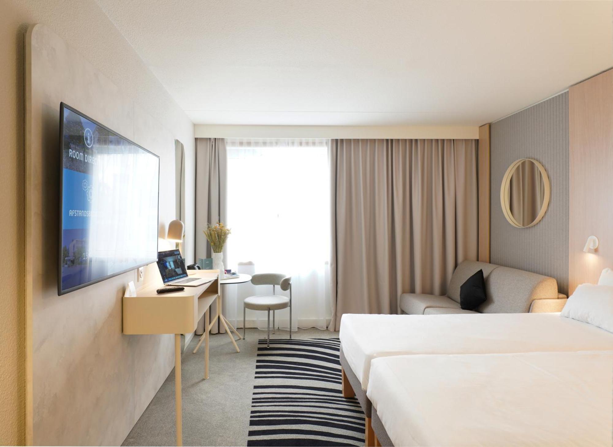Hotel Novotel - Ekeren 4*